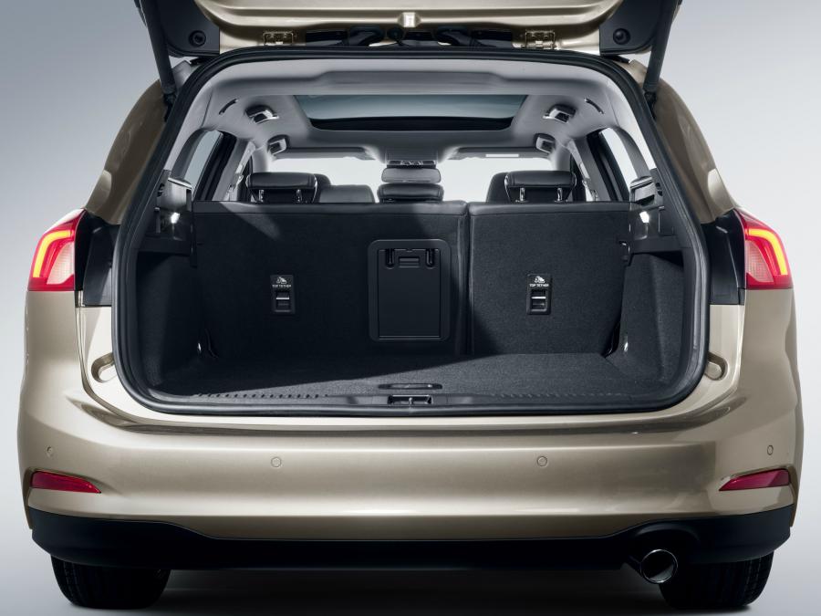 Багажник Ford Focus Titanium Turnier 2018 года  (WW) (фото 19 из 31)